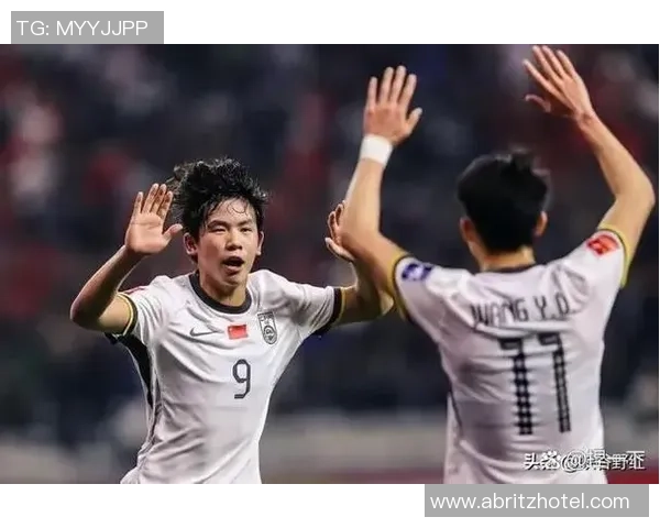 中国U19青年队迎战伊朗队力争晋级亚洲杯决赛圈全力以赴展现青春风采