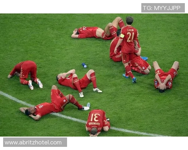 拜仁慕尼黑与埃菲斯的巅峰对决精彩回顾与赛后分析 拜仁慕尼黑与埃菲斯的巅峰对决精彩回顾与赛后分析