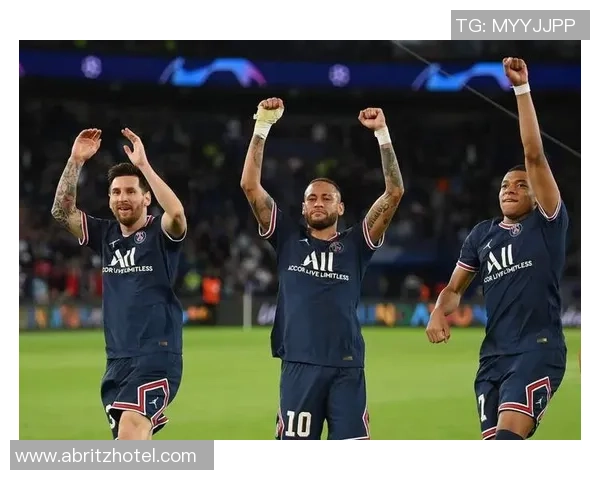 昂首对决巴黎圣曼谁能在这场较量中笑到最后